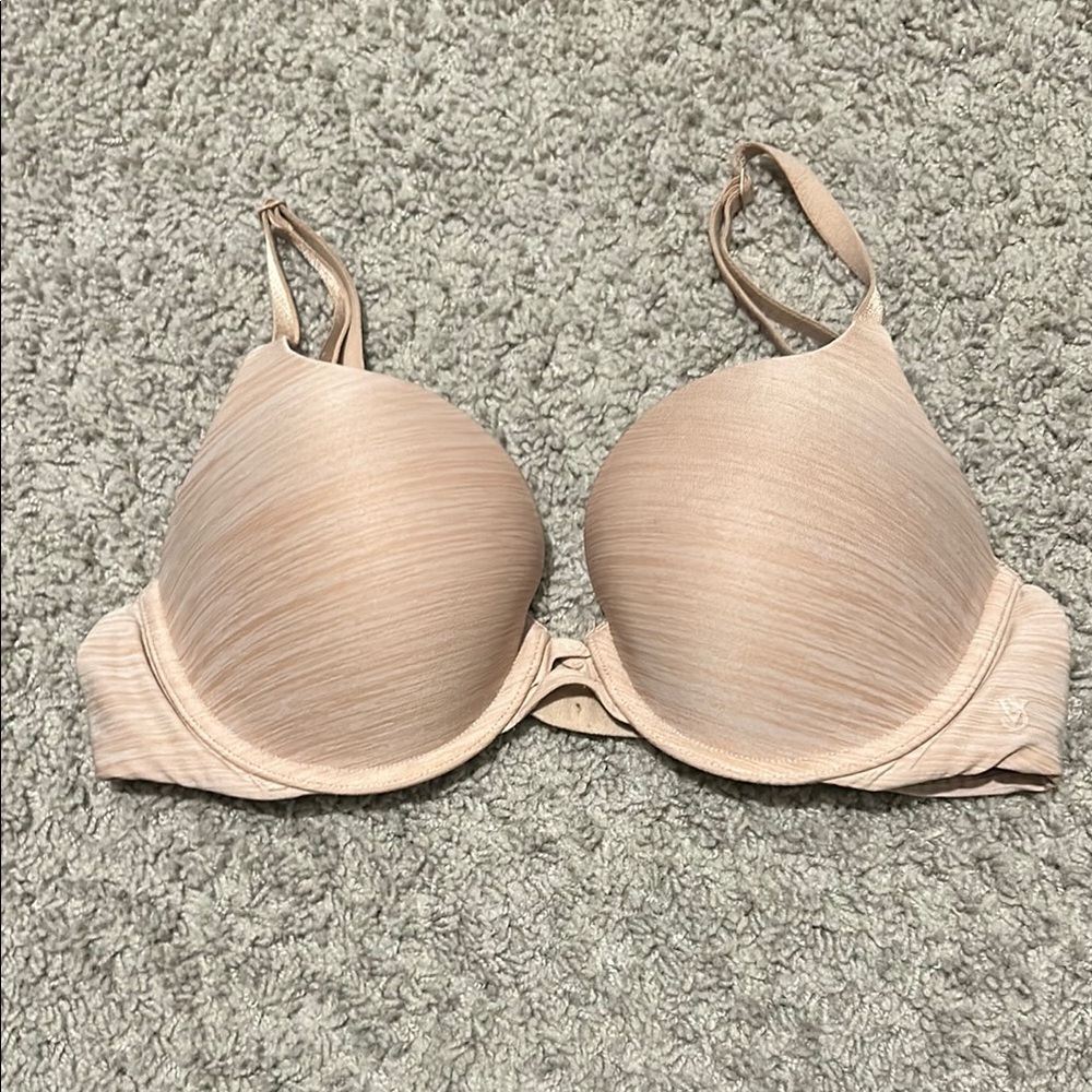 Victorias Secret Tshirt Bra